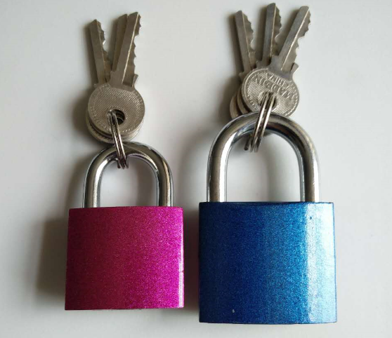 Color iron padlock